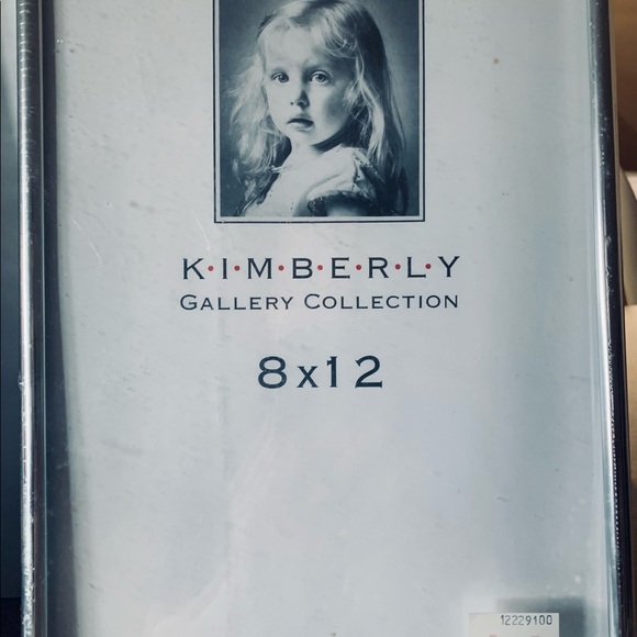 Two Picture frames - Picture 2 of 4